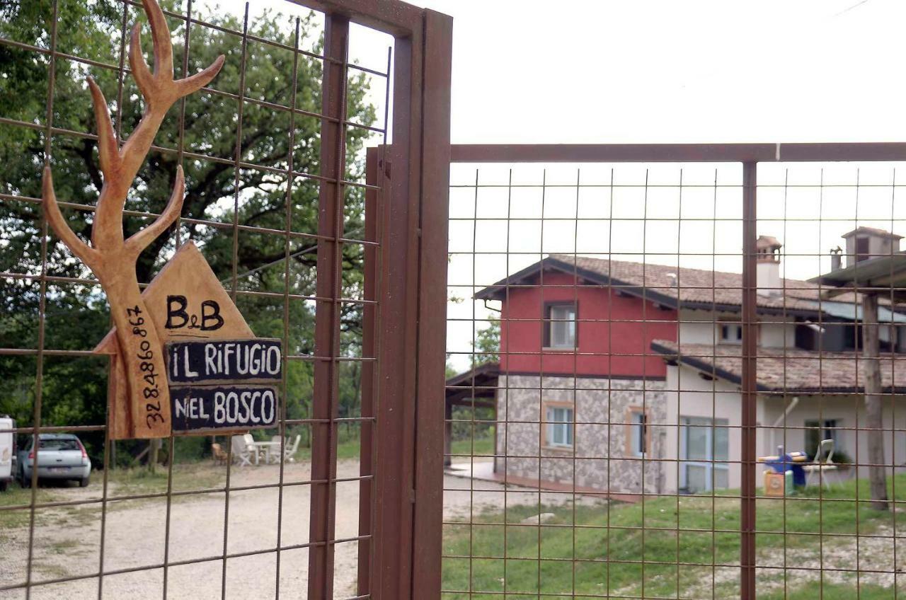 לינה וארוחת בוקר רייטי Rifugio Nel Bosco מראה חיצוני תמונה